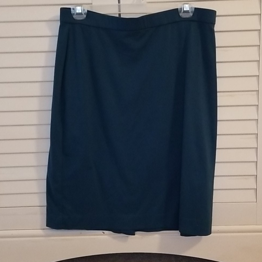 Knee length skirt